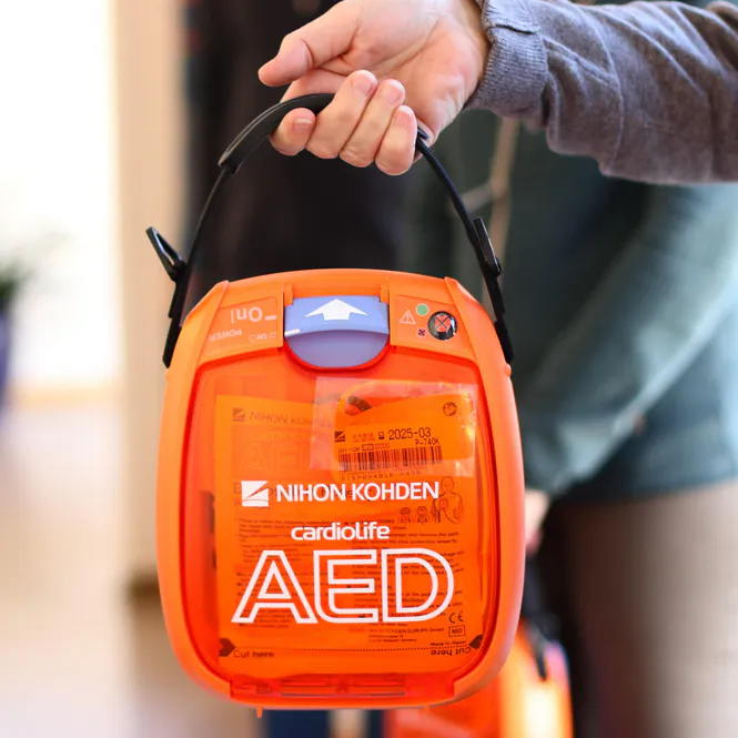 Hovedbilde Cardiolife AED-3100 Hjertestarter Norsk